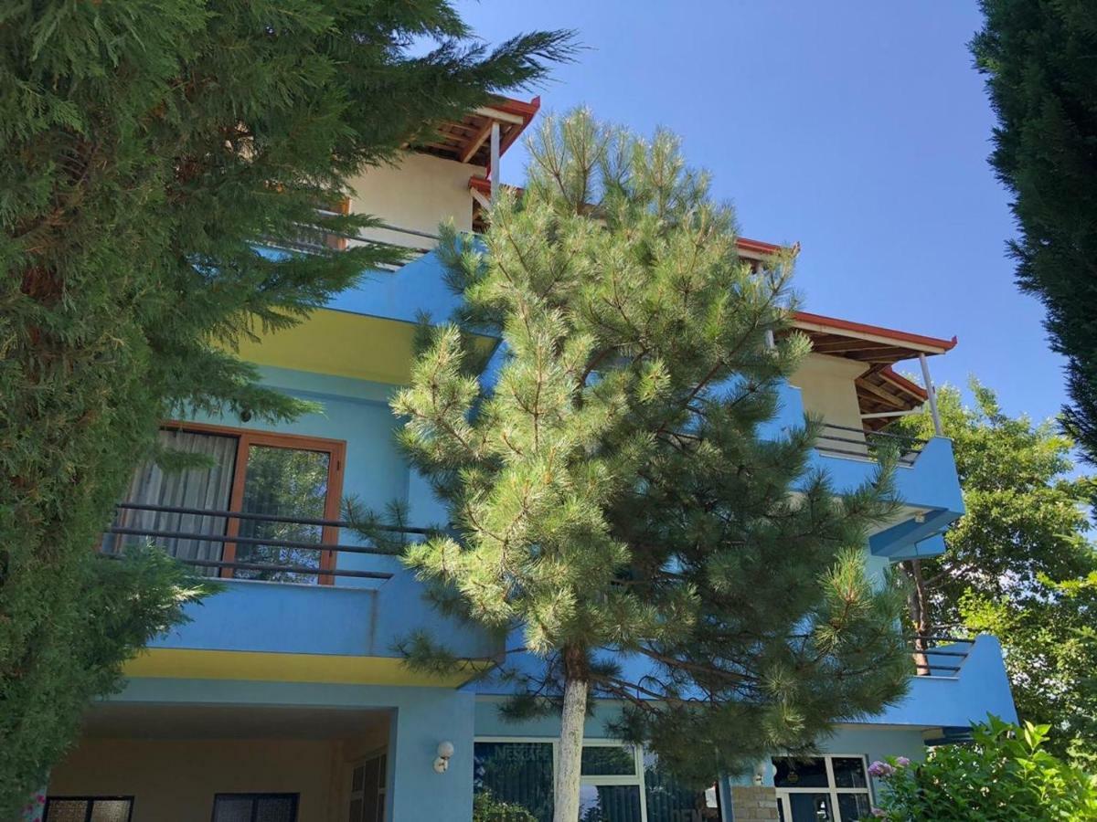 Vila Deni Tushemisht Exterior photo